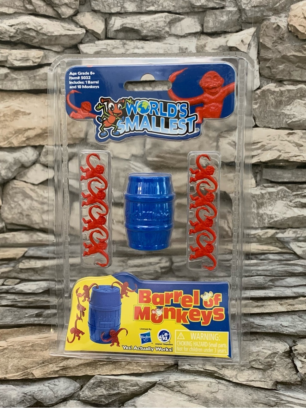 World's Smallest Barrel of Monkeys Game Miniature Micro Mini Travel Toy Hasbro